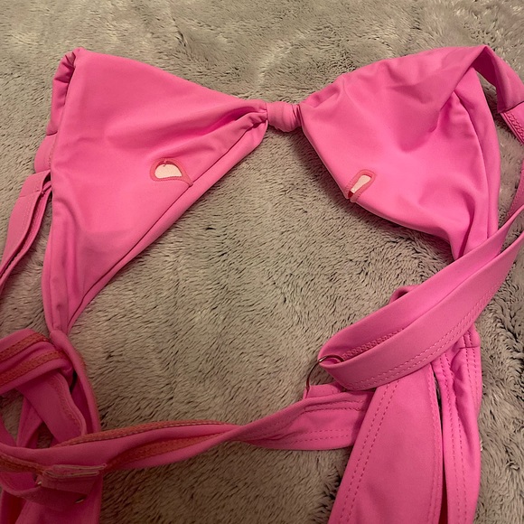 Tainehs Sexy One Piece High Cut Cheeky Thong Swimsuit - Picture 3 of 5
